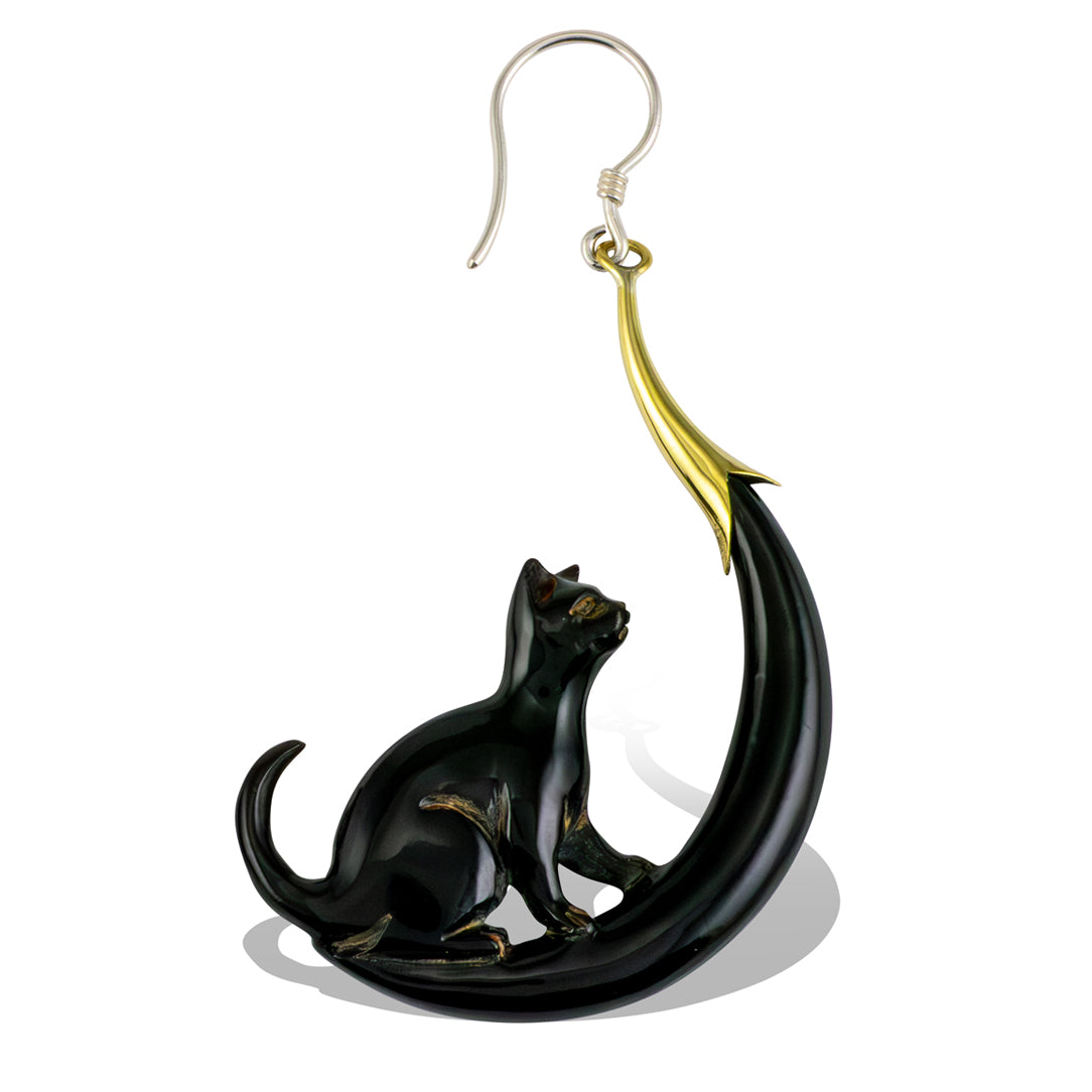 Climbing Cats - Horn