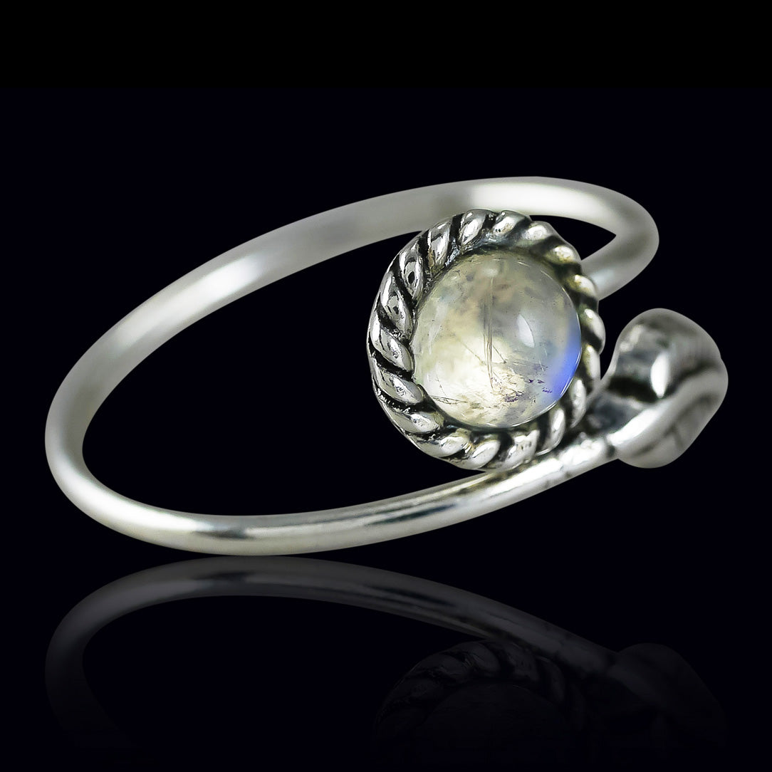 Moonstone Leaf Ring - Silver