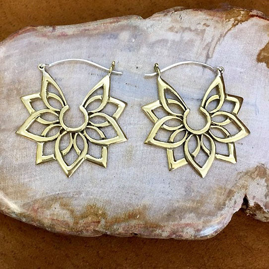 Aster Flower Hoops - Silver Posts