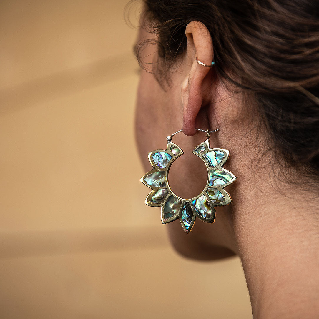 Sunflowers - Silver Post