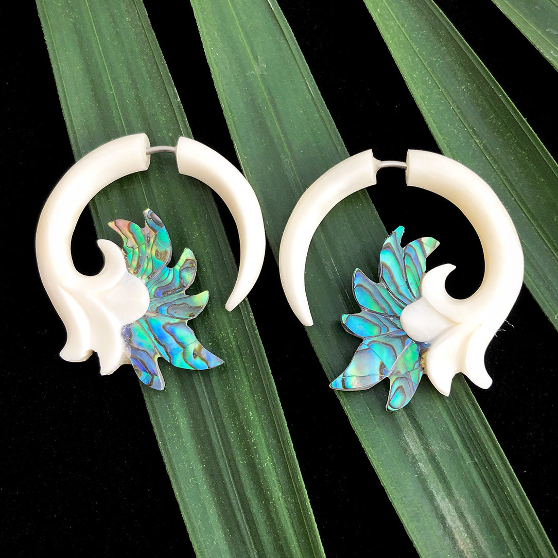 Ambrosia Flowers - Bone & Abalone