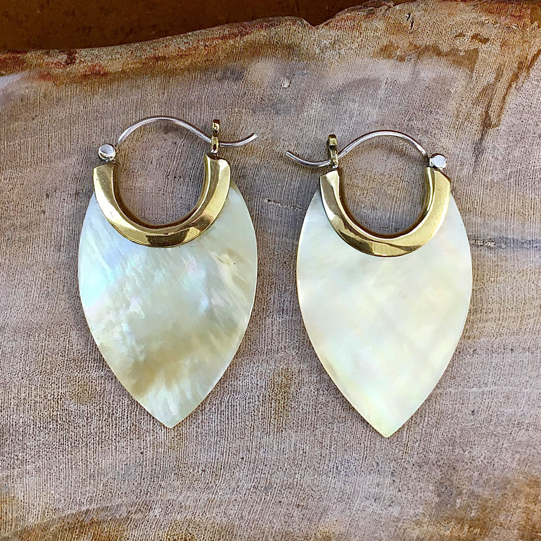 Pearl Drops - Yellow Shell