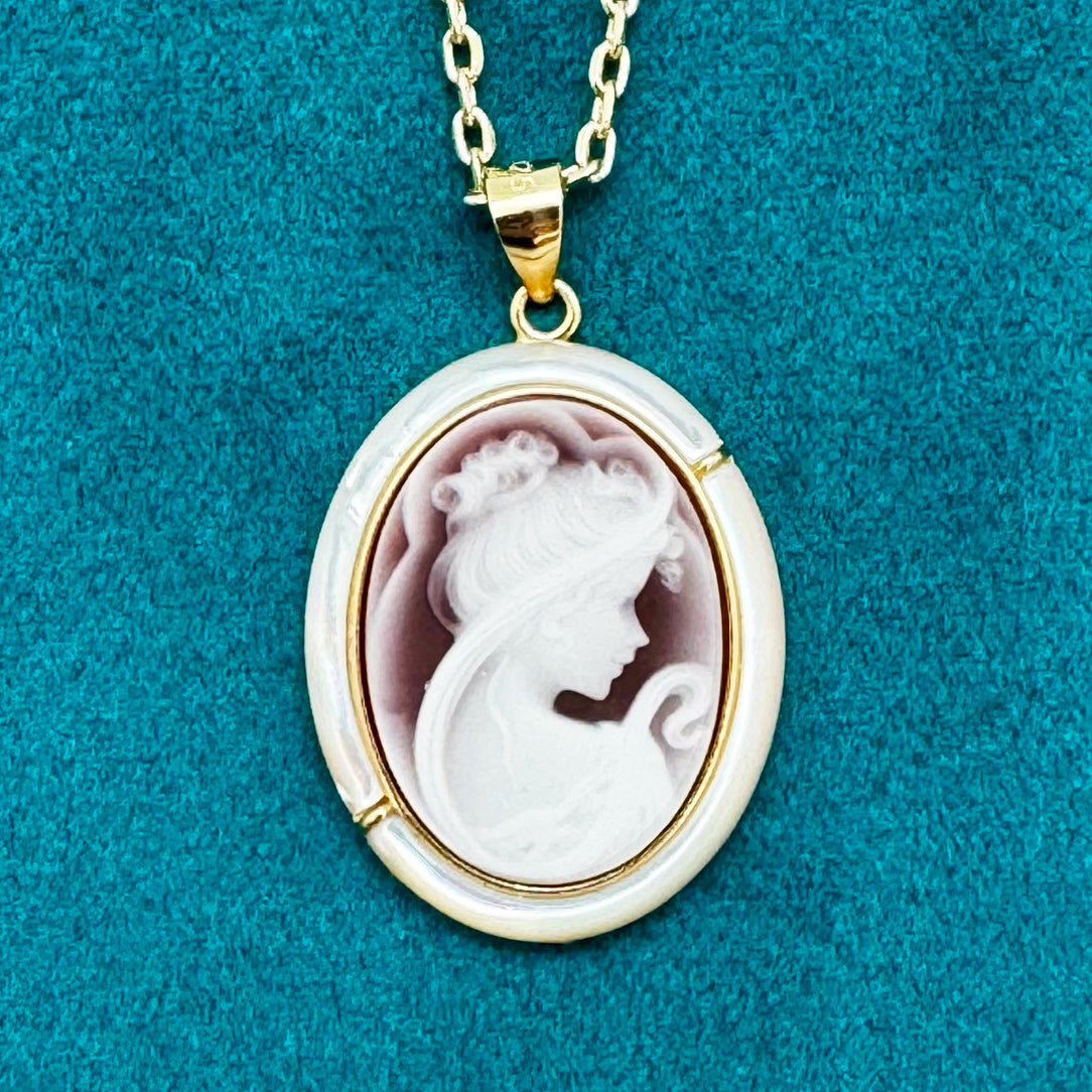 Abigail - Agate Cameo