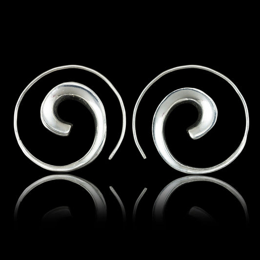 Silver Wave Spirals