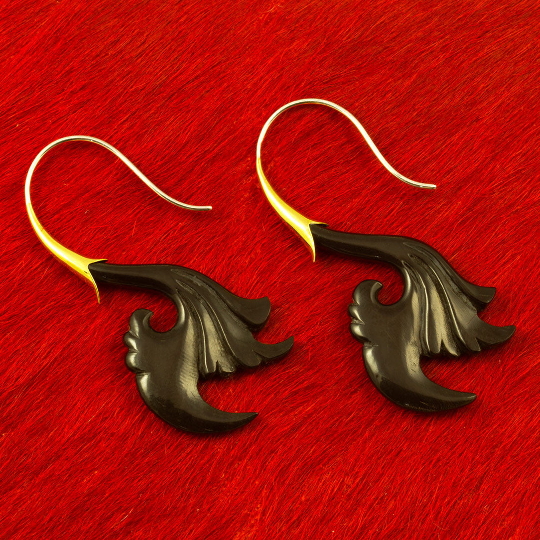 Tomahawk Hooks - Horn