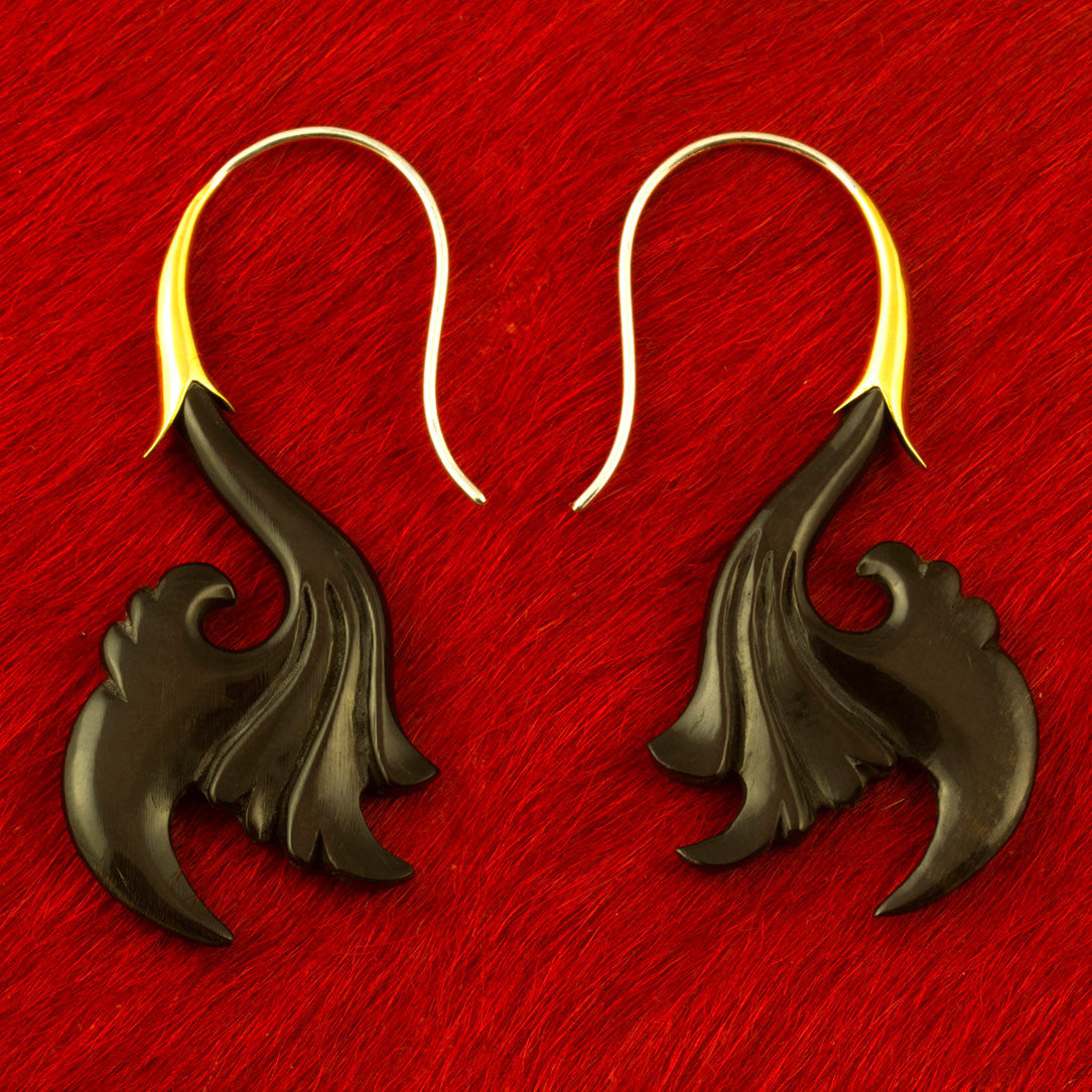 Tomahawk Hooks - Horn